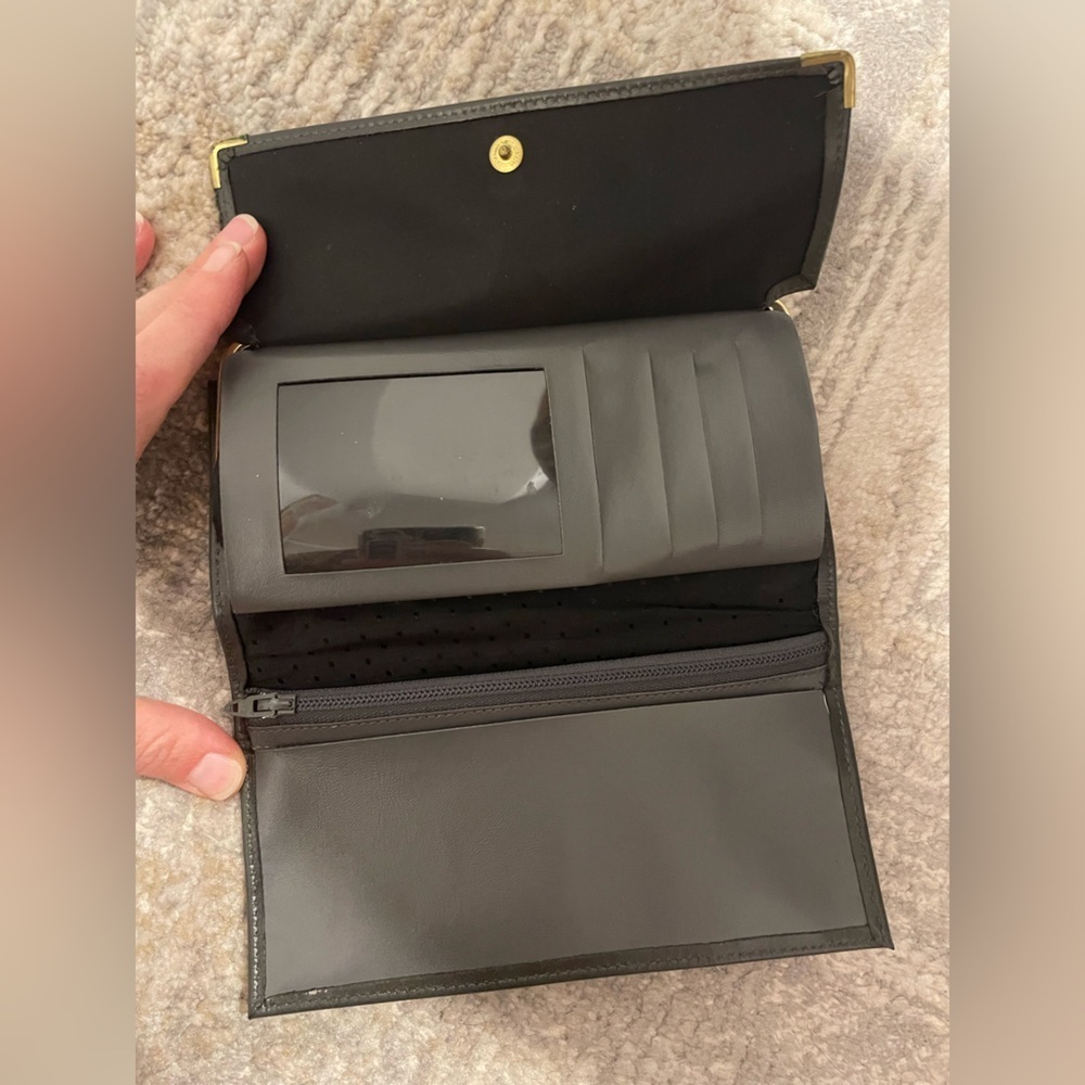 VTG Princess Gardner Cowhide Black Leather Trifold Kiss Lock Wallet Gold Metal - Picture 3 of 11